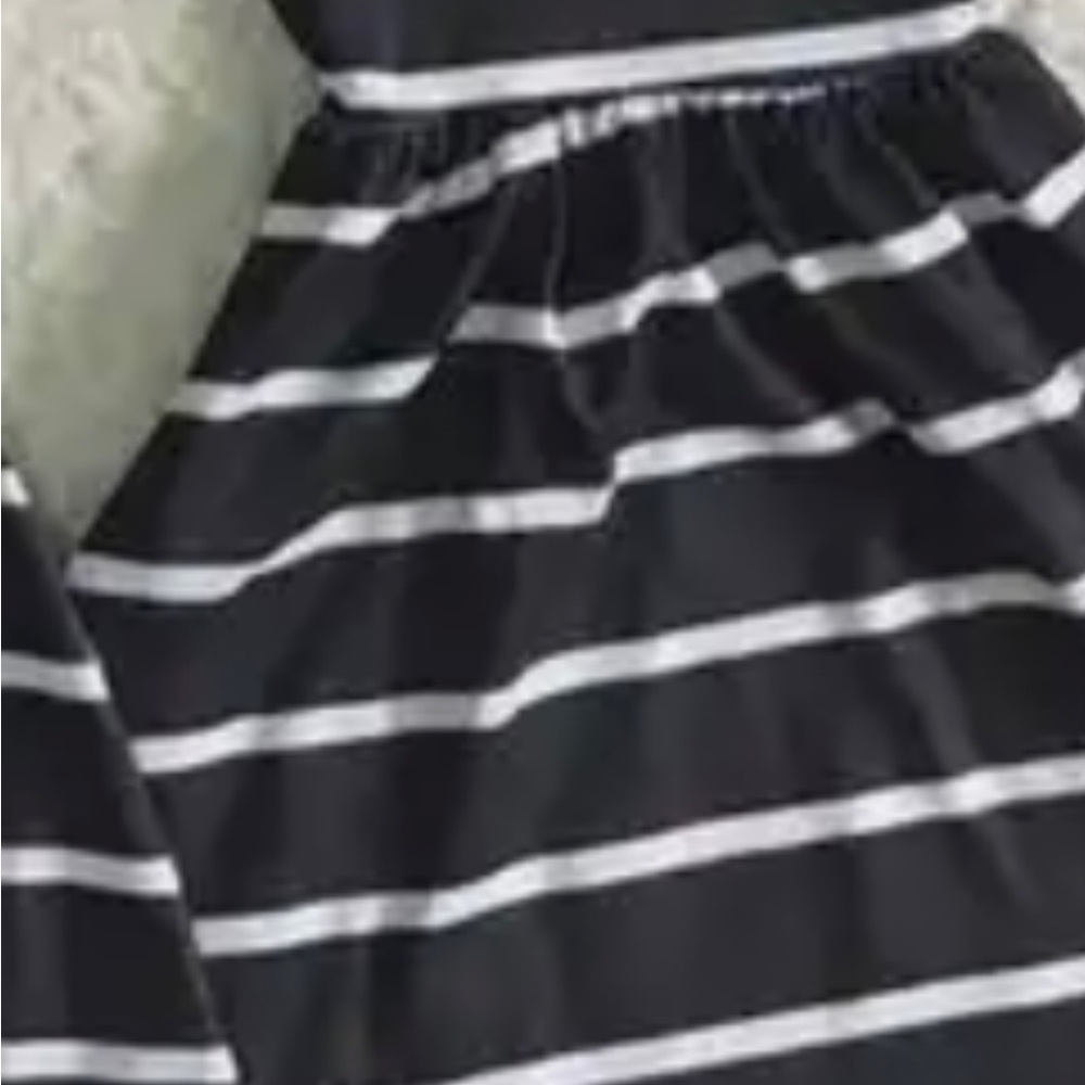 Matching outfit - Picture 4 of 4